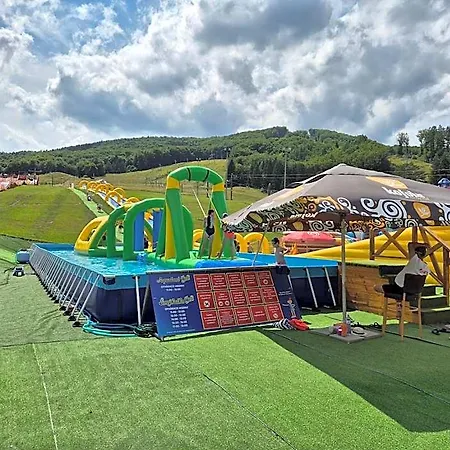 Woodpark Valcianska Dolina Otel *